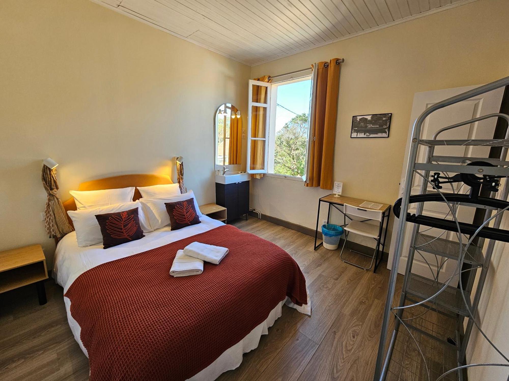 Hotel Au Bon Landais Biscarrosse-Plage Dış mekan fotoğraf